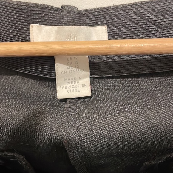 H&M Grey Slim Ankle Trouser Pant - Picture 3 of 6